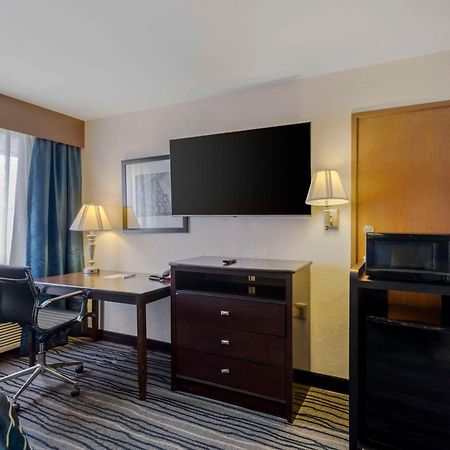 Comfort Inn & Suites Brentwood Ngoại thất bức ảnh