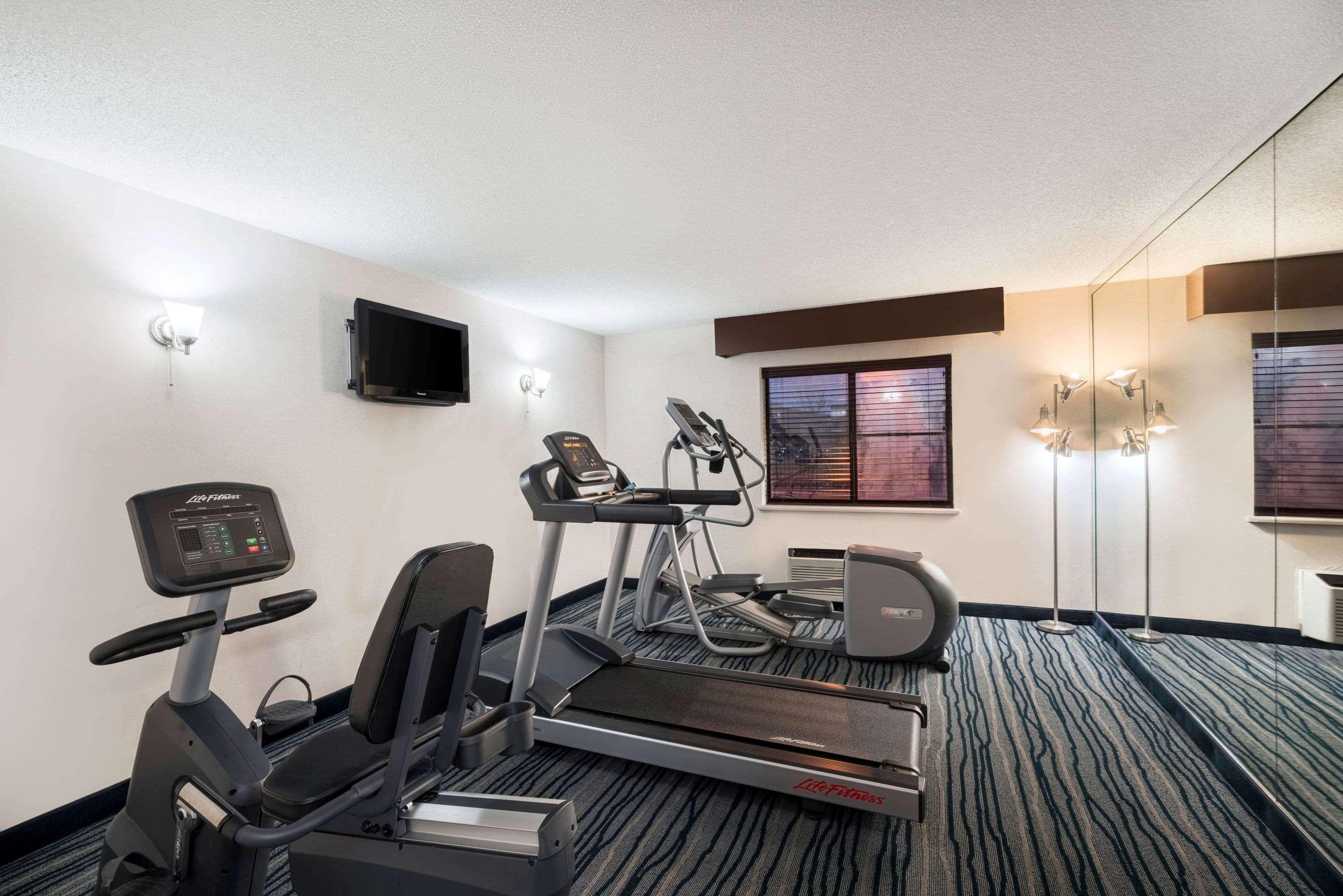 Comfort Inn & Suites Brentwood Ngoại thất bức ảnh