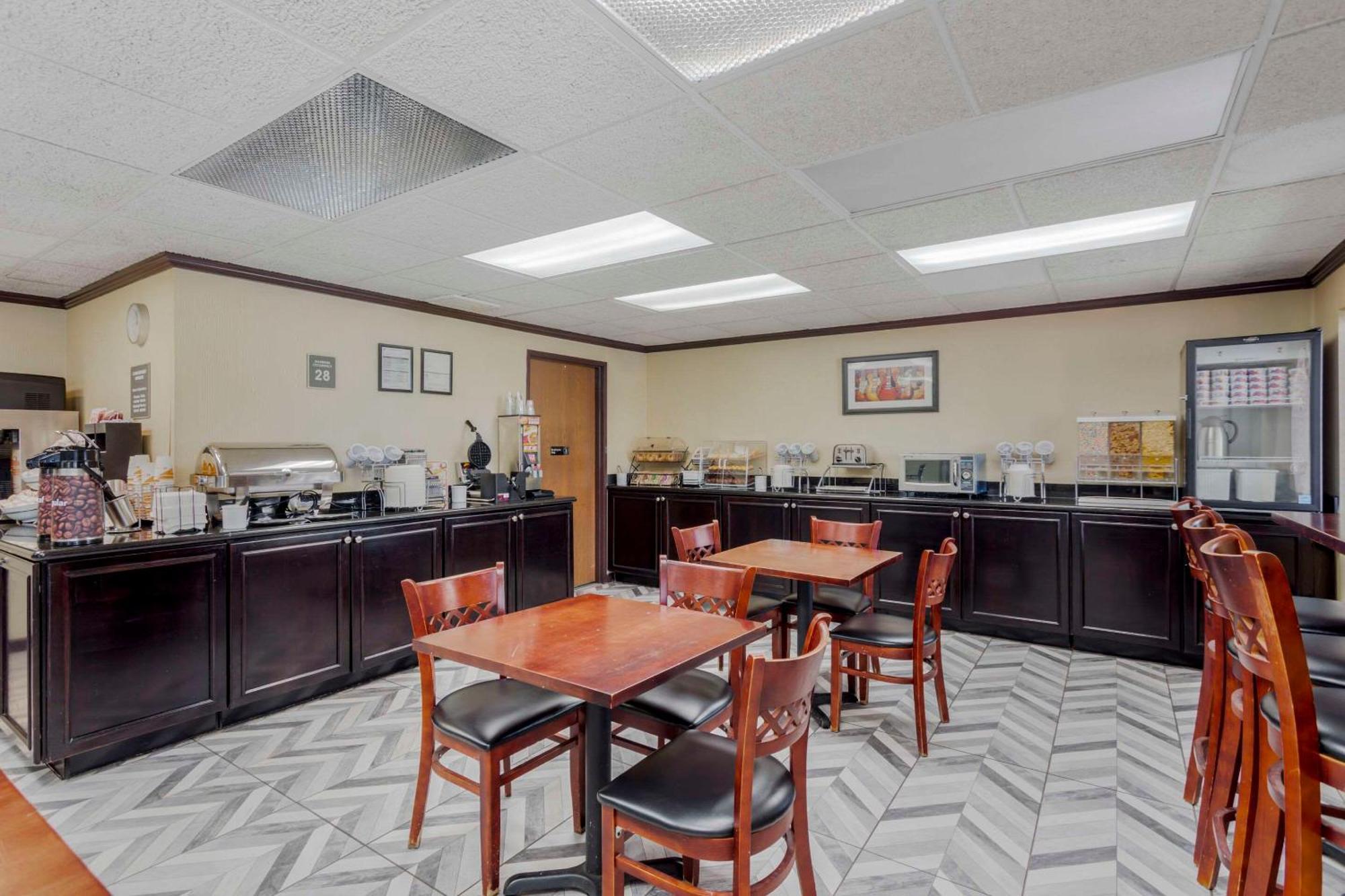 Comfort Inn & Suites Brentwood Ngoại thất bức ảnh