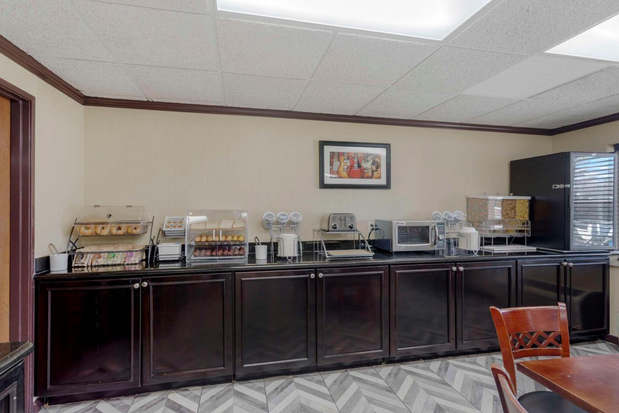 Comfort Inn & Suites Brentwood Ngoại thất bức ảnh